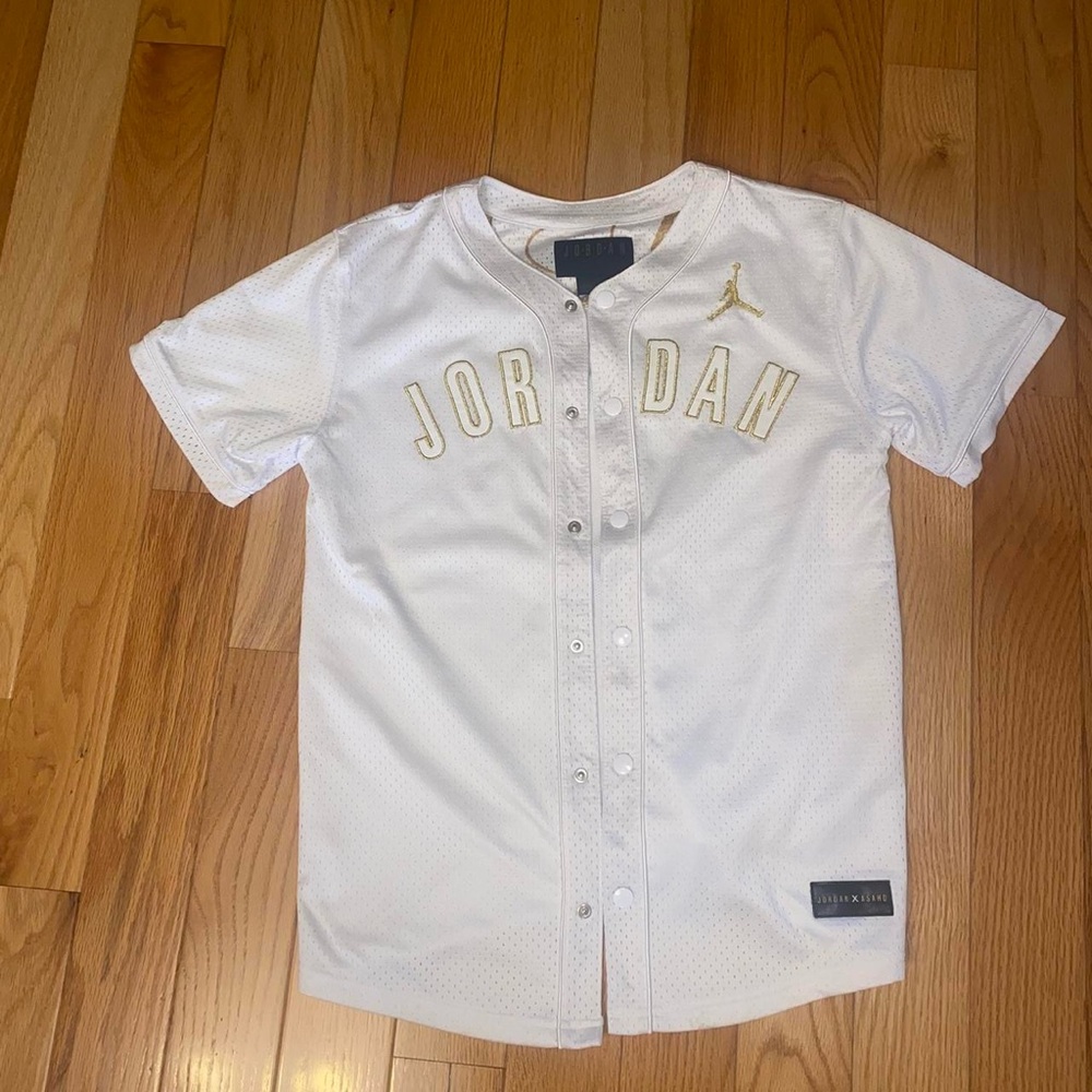 Jordan Kids White and Gold Jersey